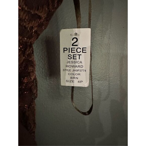 Jessica Howard from Dillards two piece gown size 4 petite. With matching jacket - Picture 2 of 16